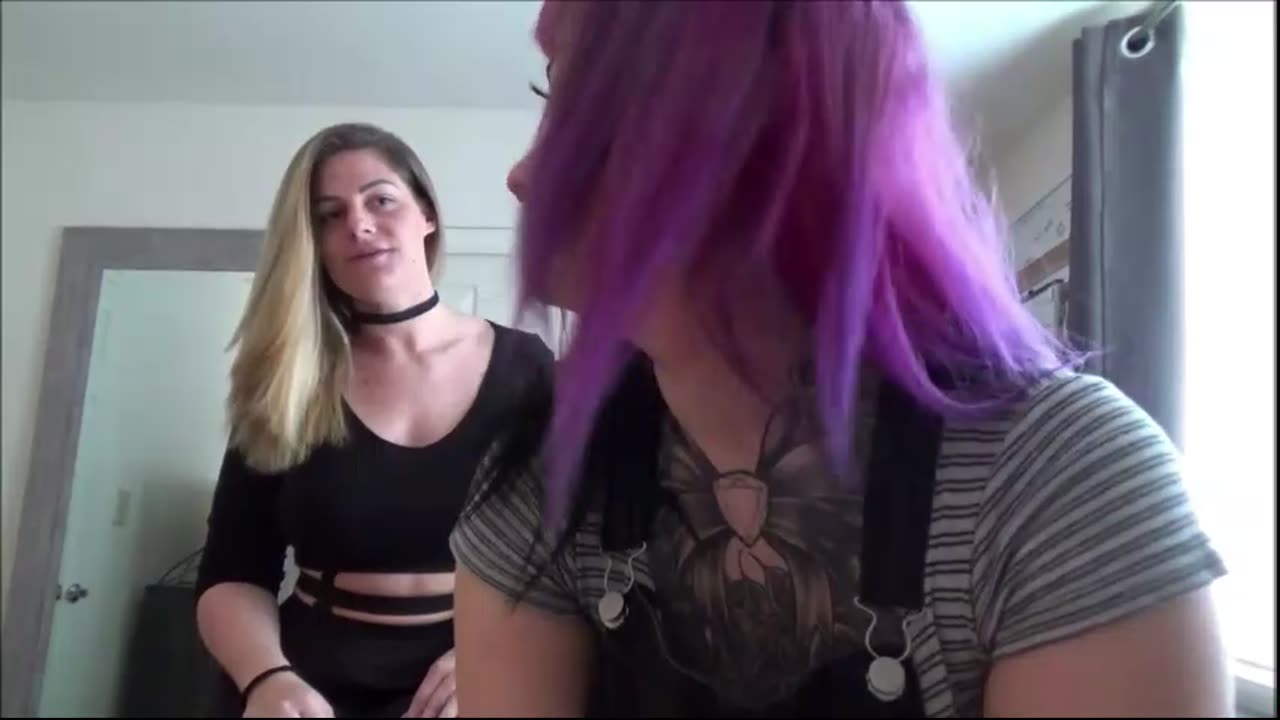 Mom Teaches Sex