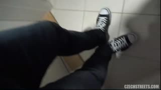 Знакомство с чешкой в соцсетях закончилось сексом у неё дома в первый же день встречи.