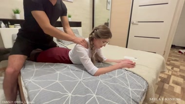 Wife experienced an incredible orgasm from a professional massage