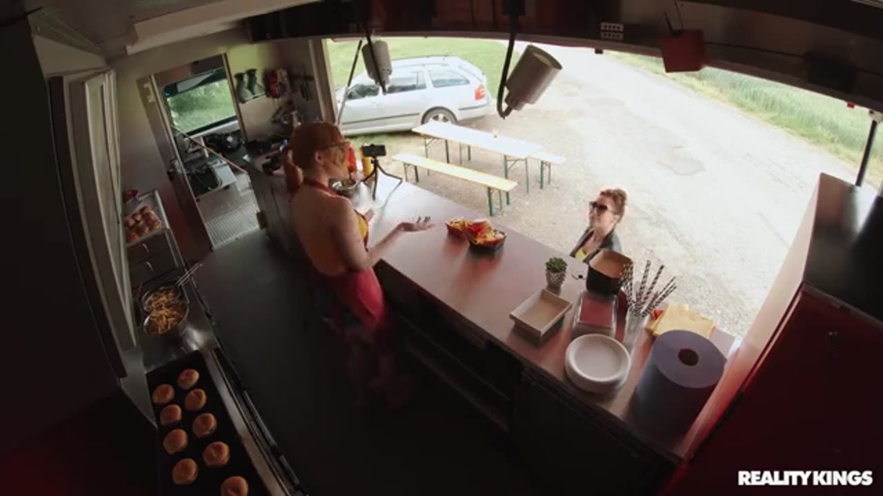 Aphrodisiac in the Food Truck: The Unexpected Secret of Street Food