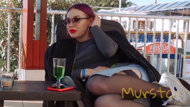 They met very recently, but she's already without panties and spreading her legs