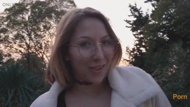 A Tinder Date Turned into Hot Sex